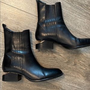 Alexander wang anouck Chelsea boots size 38 rose gold